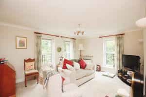 LOUNGE- click for photo gallery